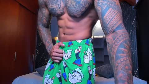 Snapshot of muscle_man19 chatting on 21, 12, 2024 Nick online show from 21, 12, 2024