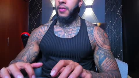 Snapshot of muscle_man19 chatting on 11, 1, 2025 Nick online show from 11, 1, 2025