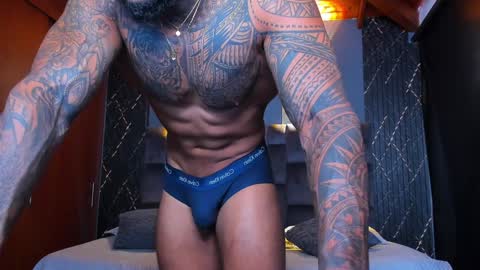 Snapshot of muscle_man19 chatting on 11, 1, 2025 Nick online show from 11, 1, 2025