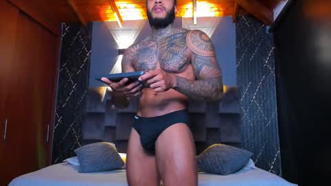 Snapshot of muscle_man19 chatting on 16, 1, 2025 Nick online show from 16, 1, 2025