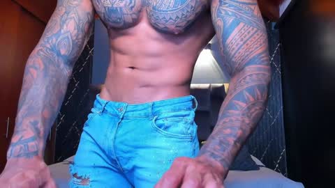 Snapshot of muscle_man19 chatting on 24, 1, 2025 Nick online show from 24, 1, 2025