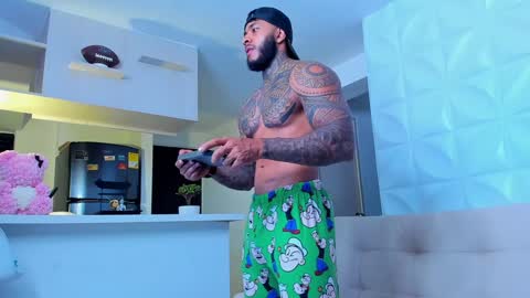 Snapshot of muscle_man19 chatting on 9, 2, 2025 Nick online show from 9, 2, 2025