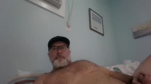 Snapshot of musclemeat41 chatting on 2, 1, 2025 musclemeat41 online show from 2, 1, 2025