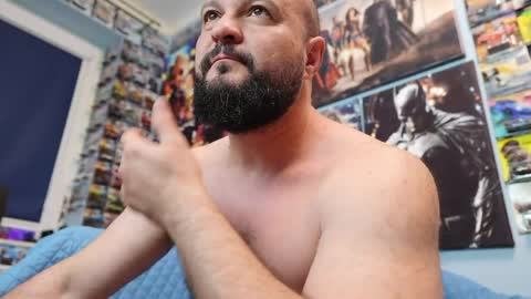 Chris online show from 8, 4, 2026