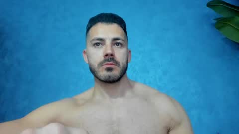 Snapshot of muscularmaster chatting on 7, 5, 2026 muscularmaster onlyfans online show from 7, 5, 2026
