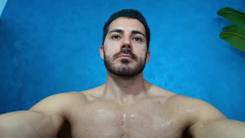 Snapshot of muscularmaster chatting on 2, 6, 2026 muscularmaster onlyfans online show from 2, 6, 2026