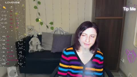 Snapshot of muse_kitty_jenia chatting on 17, 1, 2025 Jenya online show from 17, 1, 2025