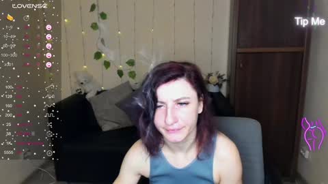 Snapshot of muse_kitty_jenia chatting on 27, 1, 2025 Jenya online show from 27, 1, 2025