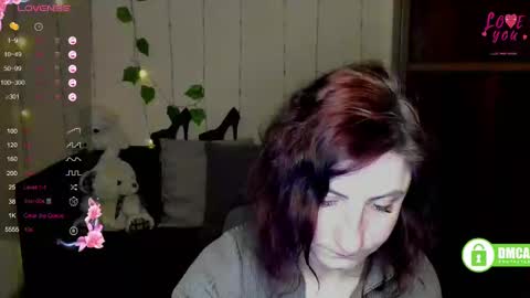 Snapshot of muse_kitty_jenia chatting on 4, 3, 2025 Jenya online show from 4, 3, 2025