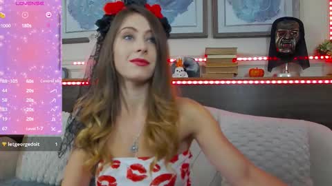 Snapshot of musedollx chatting on 28, 10, 2025 Luna online show from 28, 10, 2025