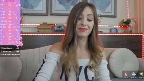 Snapshot of musedollx chatting on 26, 11, 2025 Luna online show from 26, 11, 2025