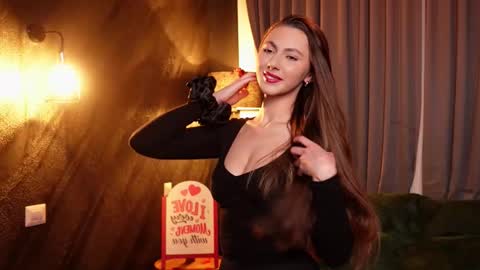 Snapshot of musesolis chatting on 13, 2, 2025 MuseSolis online show from 13, 2, 2025