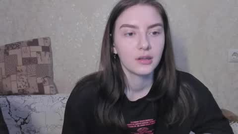 cute couple online show from 15, 3, 2026