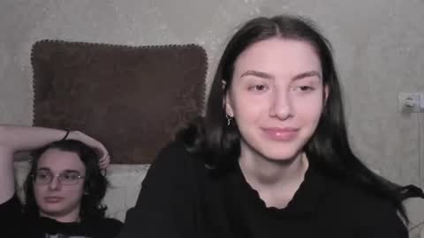 cute couple online show from 1, 7, 2026