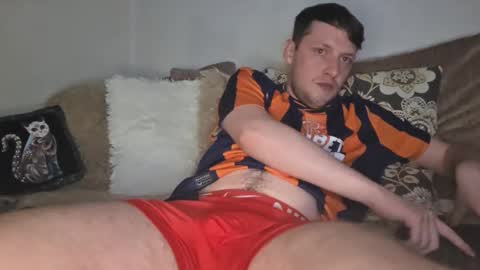 Snapshot of muzzy624406 chatting on 25, 10, 2025 Muzzy online show from 25, 10, 2025