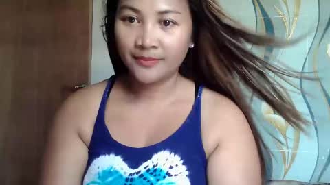 Snapshot of my_baby_angel chatting on 8, 4, 2026 mia online show from 8, 4, 2026