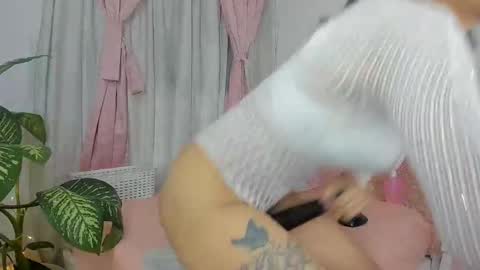 Snapshot of my_brunetteee chatting on 5, 3, 2025 my_brunetteee online show from 5, 3, 2025