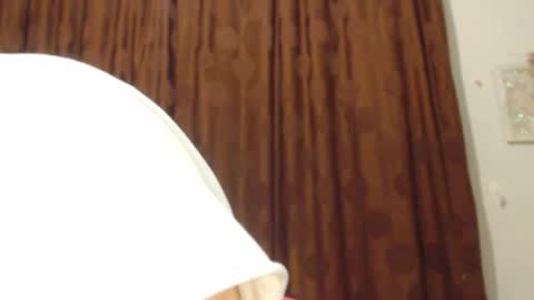 Snapshot of my_kind_of_love chatting on 16, 12, 2025 sara i know you love me xoxox online show from 16, 12, 2025