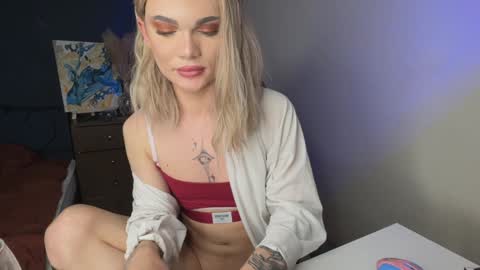Snapshot of my_muse chatting on 2, 2, 2025 Sandra Muse online show from 2, 2, 2025