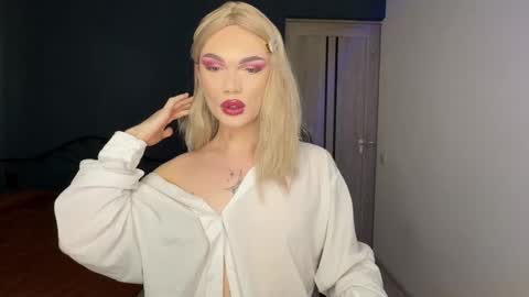 Snapshot of my_muse chatting on 7, 2, 2025 Sandra Muse online show from 7, 2, 2025