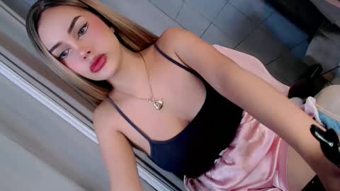 Serena online show from 25, 10, 2025