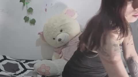 miagosling  NTMU  Dont forget follow me  online show from 7, 5, 2026