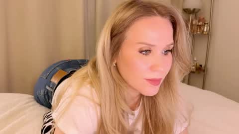 Mya-be Yours P online show from 30, 12, 2024