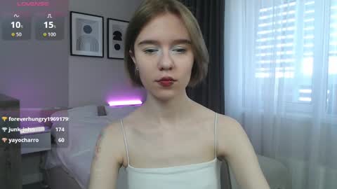 Snapshot of mybabylana chatting on 28, 4, 2026 Lana online show from 28, 4, 2026