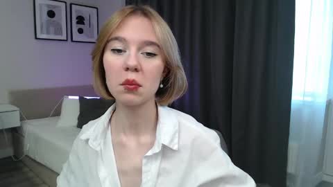 Snapshot of mybabylana chatting on 4, 6, 2026 Lana online show from 4, 6, 2026
