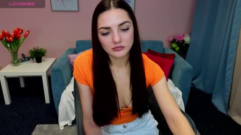 Snapshot of myellaluvs chatting on 15, 10, 2025 Ella online show from 15, 10, 2025