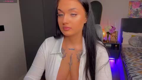 Snapshot of mygoddesshecate chatting on 26, 6, 2026 Hecate online show from 26, 6, 2026