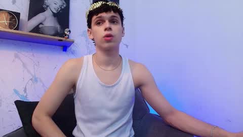 Snapshot of mykelcano chatting on 20, 12, 2025 Mykel online show from 20, 12, 2025