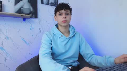 Snapshot of mykelcano chatting on 12, 3, 2026 Mykel online show from 12, 3, 2026