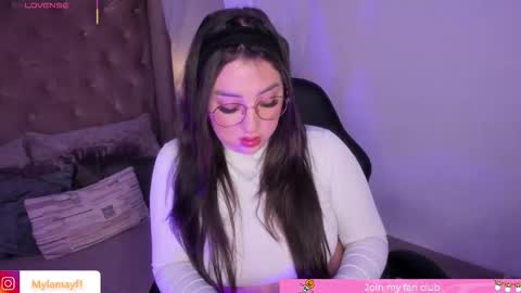 Snapshot of myla_mayfield chatting on 29, 10, 2025 Myla online show from 29, 10, 2025