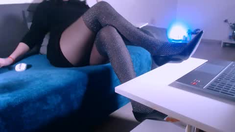 Snapshot of mylegsonheels chatting on 2, 3, 2026 Anda online show from 2, 3, 2026