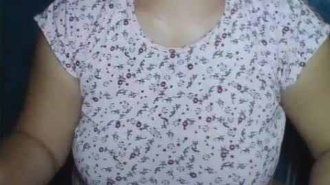 mylove_2004 online show from 14, 7, 2026