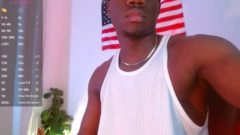 Mylo Wallace  online show from 17, 11, 2025