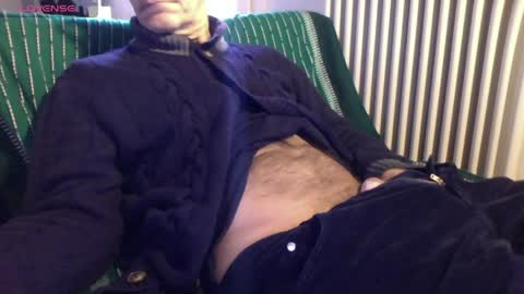 Bi sexy guy lovense hush is on private is open or password show tip if you like. online show from 16, 4, 2026