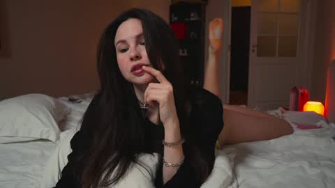 Snapshot of mynaughtynights chatting on 5, 2, 2025 Sima online show from 5, 2, 2025