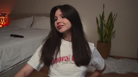 Snapshot of mynaughtynights chatting on 14, 10, 2025 Sima online show from 14, 10, 2025