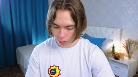 Mickey online show from 22, 1, 2025