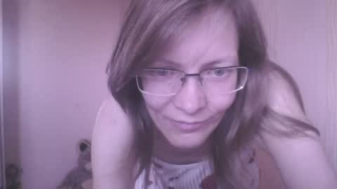 mysterious_blondy online show from 15, 7, 2026