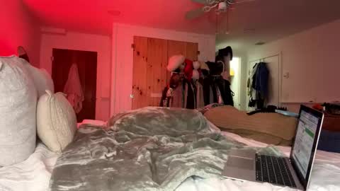 mysteriousmadam_ online show from 7, 3, 2026