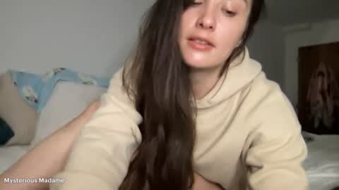 mysteriousmadam_ online show from 22, 7, 2026