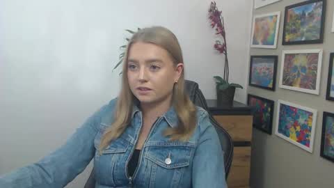 Erica online show from 10, 10, 2025