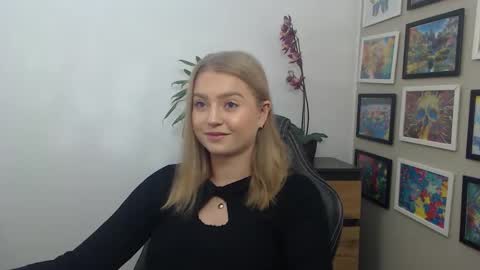 Erica online show from 25, 11, 2025