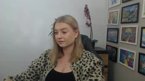 Erica online show from 28, 11, 2025