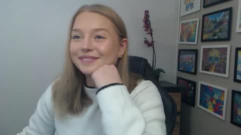 Erica online show from 23, 12, 2025