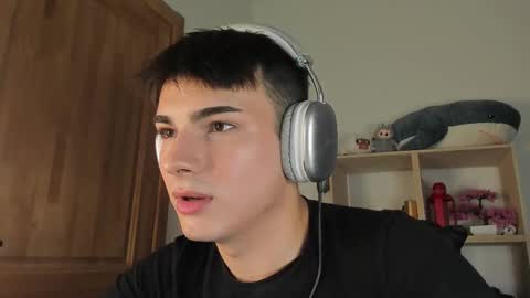 Evan Brown online show from 4, 11, 2025