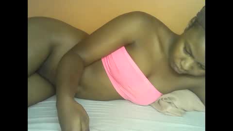 mystic_linna online show from 13, 4, 2026